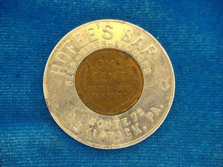 Vintage HOFEE'S BAR Skippack PA 1945 Encased Cent Token