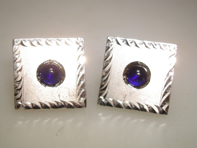Vintage Hayward sterling silver cufflinks with cobalt blue glass cabochons