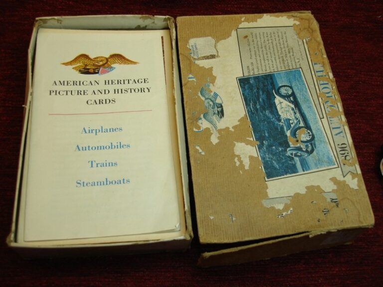 Vintage American Heritage Automobiles card set (38 cards), original box & brochure