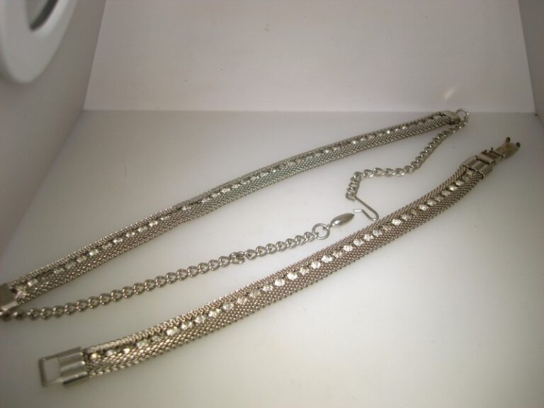 Vintage 1940s-50s Silver Mesh Rhinestone Choker and Bracelet Set