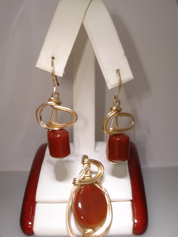 Vintage gold filled carnelian pendant and earring set