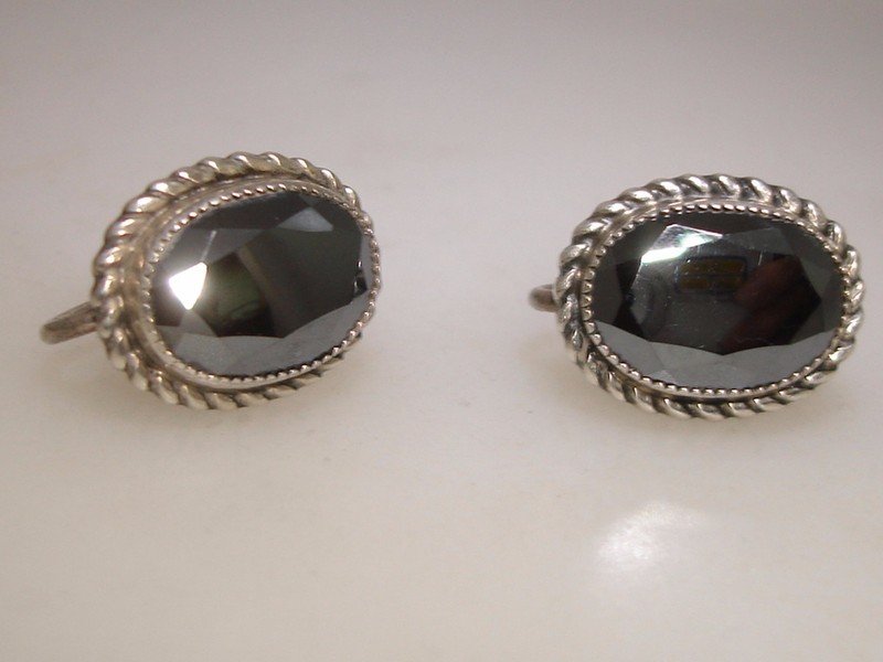 Vintage Danecraft sterling silver hematite earrings with oval design