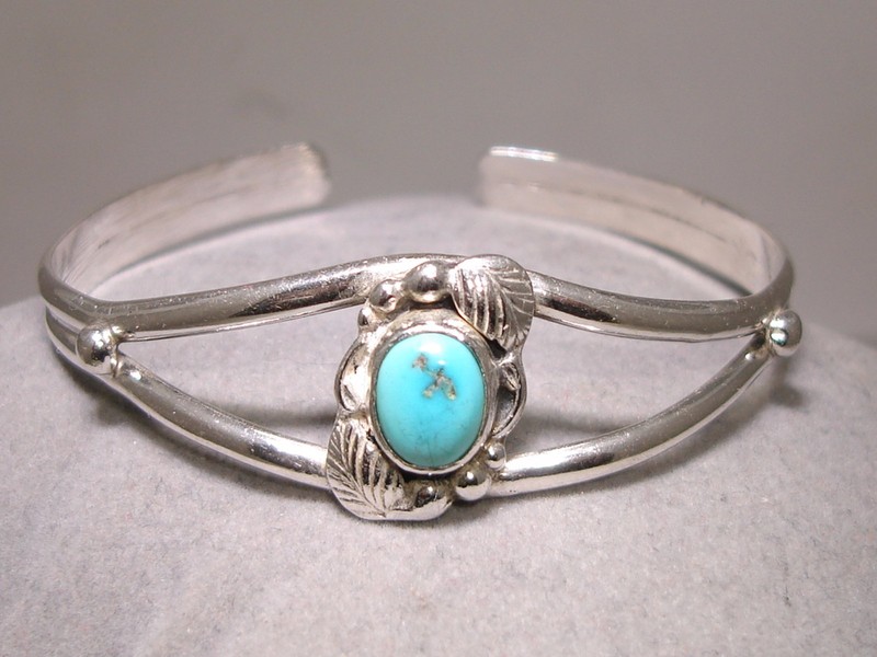 Navajo Sterling Silver & Turquoise Bracelet Signed Circle J.W.