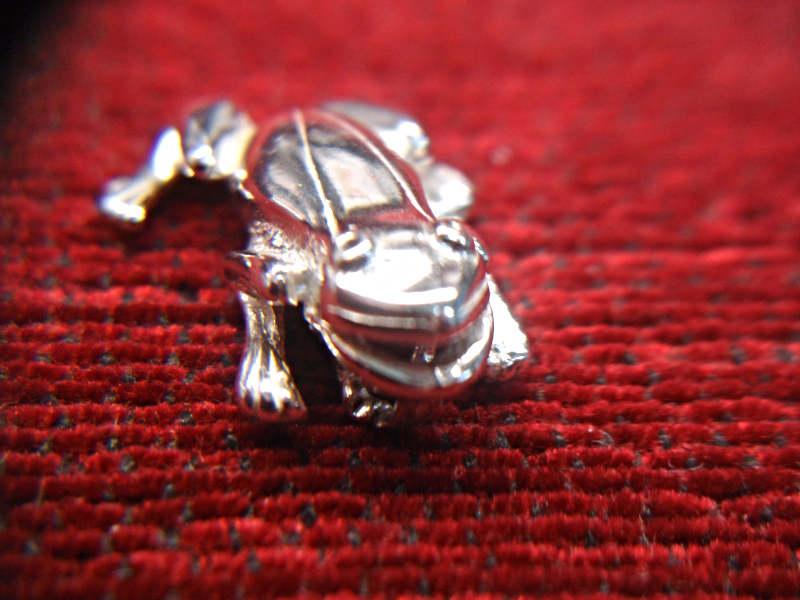 Sterling silver frog pendant, pre-owned, unique and whimsical charm