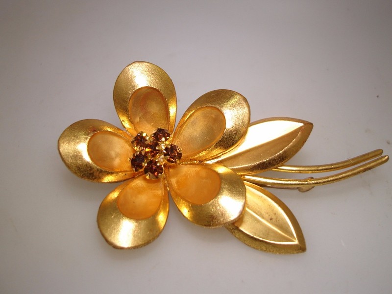 Vintage Austria Gold Tone Floral Rhinestone Brooch, 1930s-40s