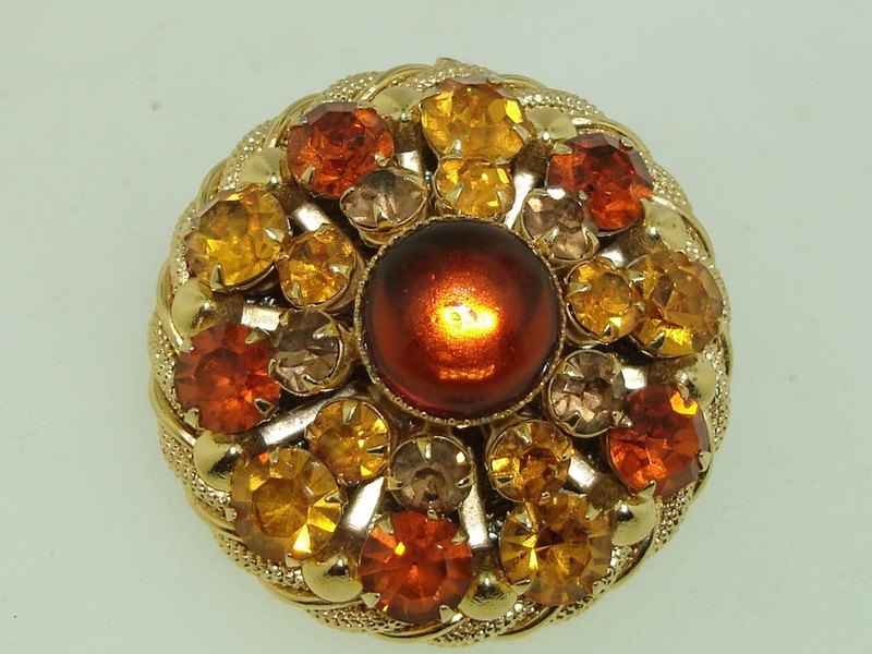 Vintage gold-tone rhinestone scarf clip holder, 1960s-70s
