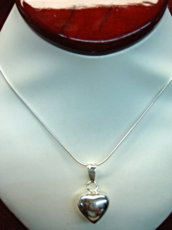 Sterling silver puffy heart pendant necklace