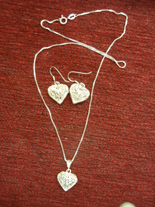 Vintage sterling silver heart pendant and earrings set