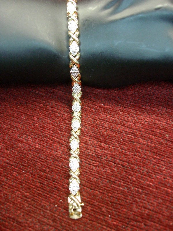 Sterling silver bracelet with gold vermeil and diamonds, size 7 1/4