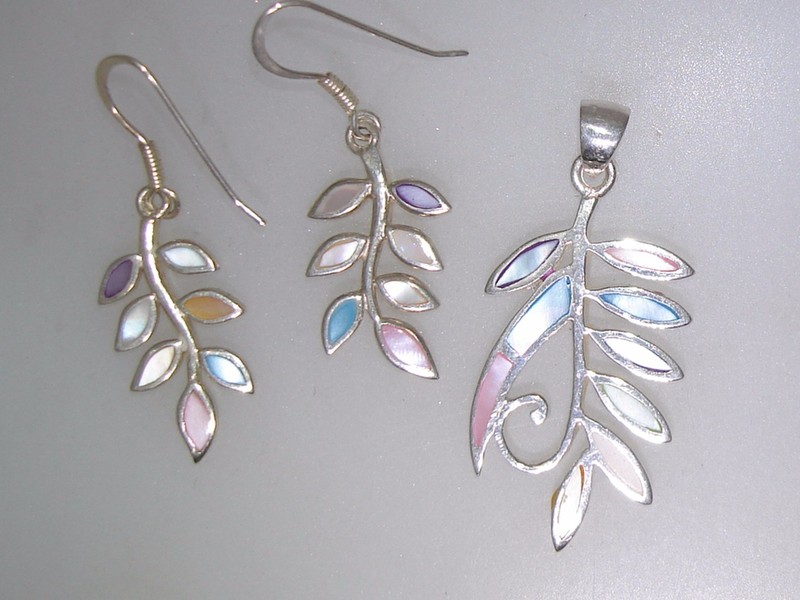 Sterling silver pastel MOP inlay pendant and earring set, leaf design