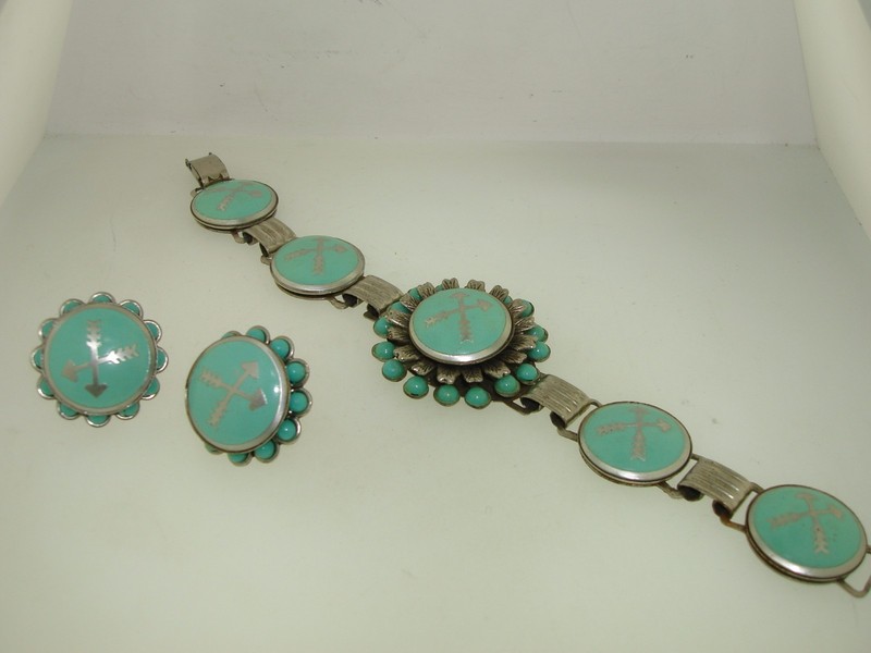 Vintage 1940s-50s aluminum and enamel arrow turquoise bracelet and earrings set