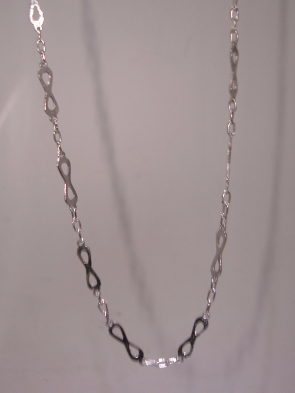 Vintage 1950s Crown Trifari Silver Choker Necklace