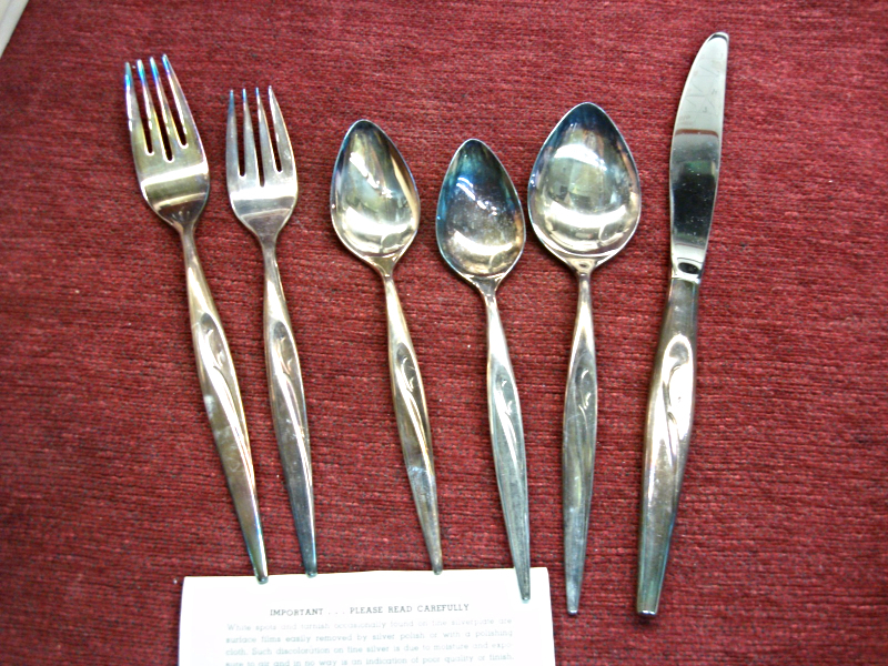 Vintage Oneida Community Silver Plate Flight (A) Flatware Set in Original Boxes