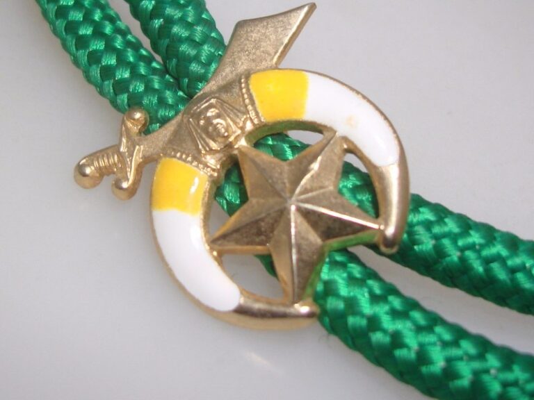 Vintage Masonic enamel bolo slide, gold-tone with green cord, 1960s-70s