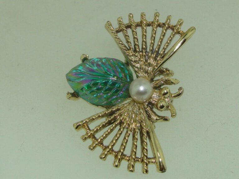 Vintage iridescent glass bug pin with faux pearl charm