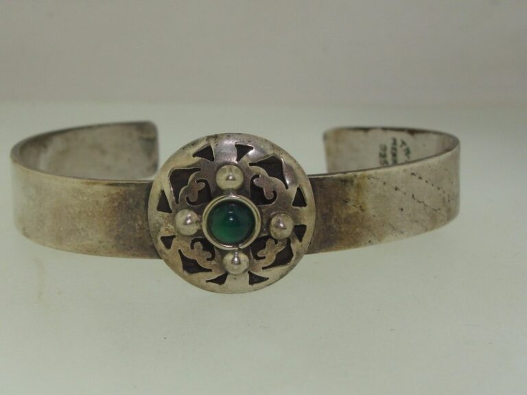 Vintage 1980s Taxco Mexico Sterling Silver Shadow Box Cuff Bracelet