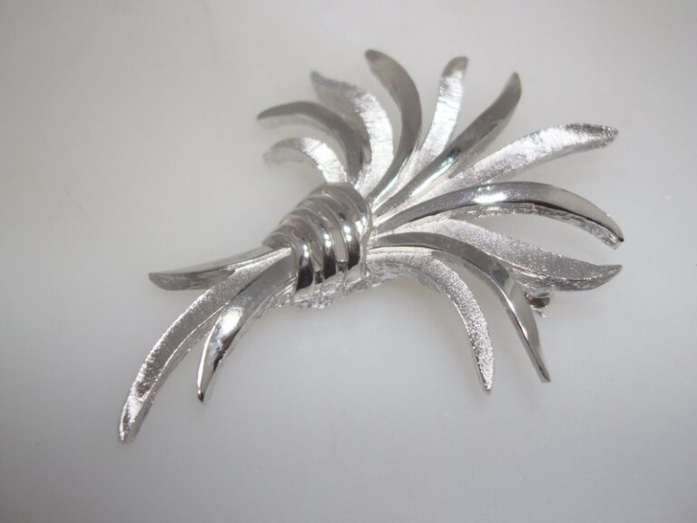 Vintage Crown Trifari silver pin brooch, 1960s, frond design