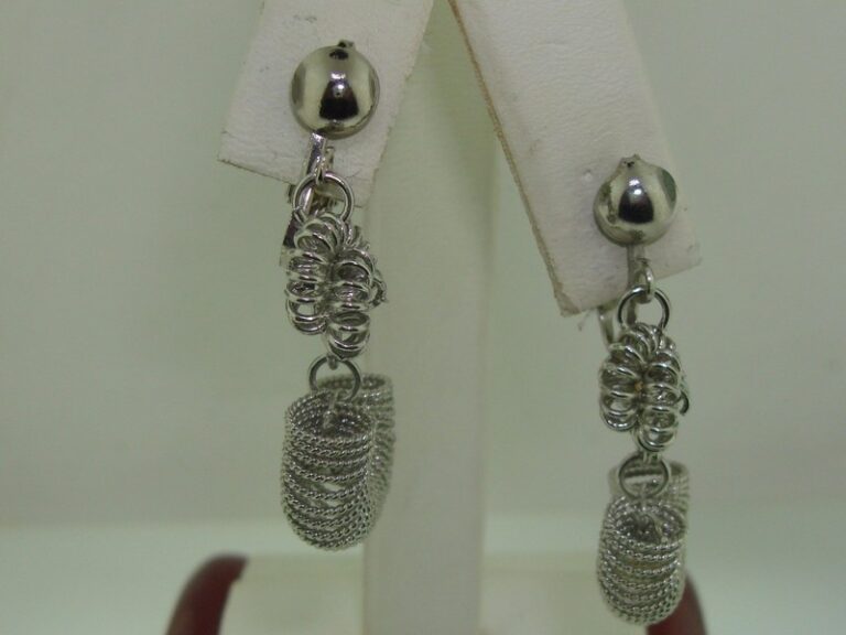 Vintage 1960s silver Slinky clip-on earrings