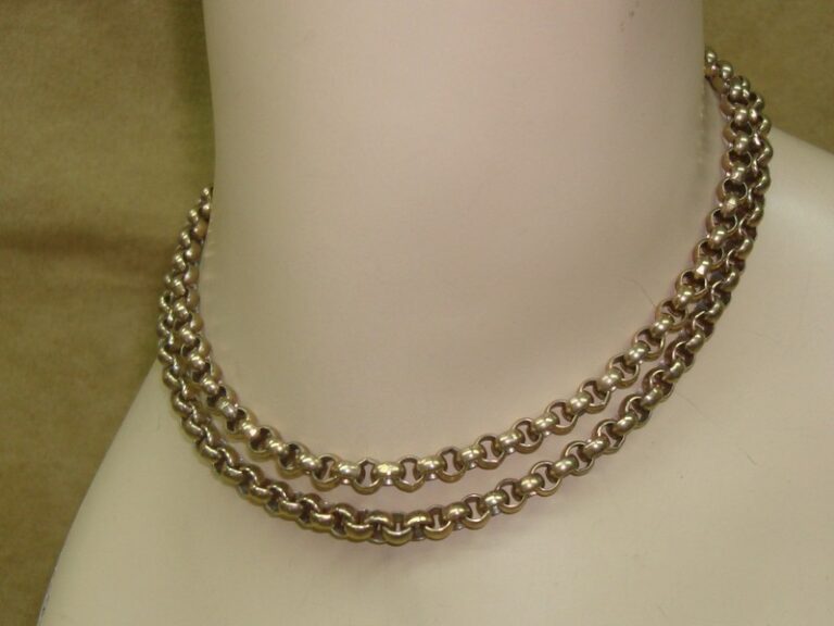 Vintage 1940s gold tone rolo link choker necklace