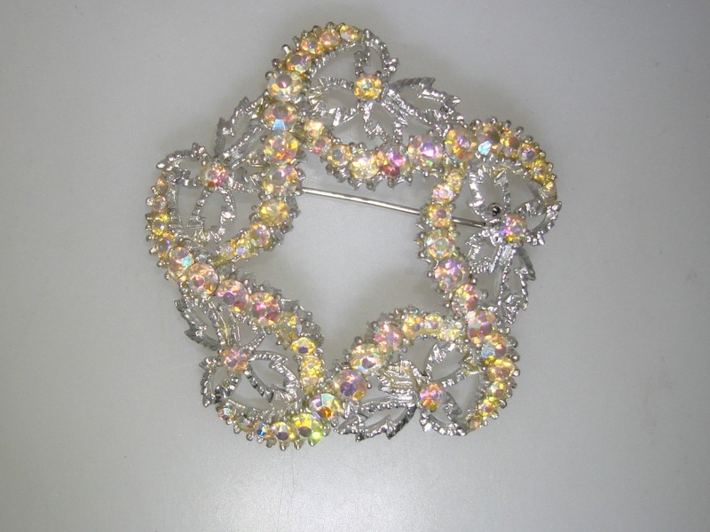 Vintage 1950s silver vermeil AB rhinestone pin brooch with openwork design