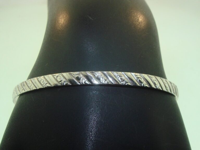 Antique Art Nouveau Sterling Silver Swirl Bangle Bracelet
