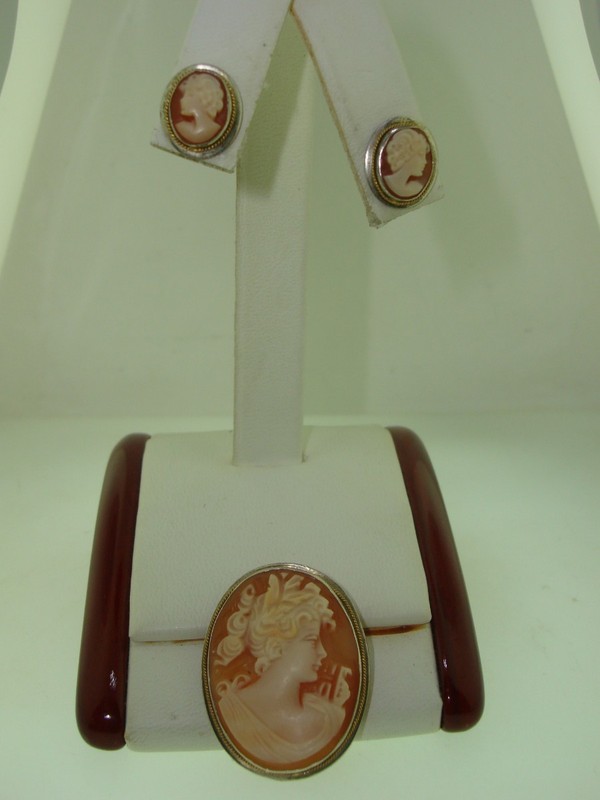 Antique Italian Cameo Pin and Earrings Set