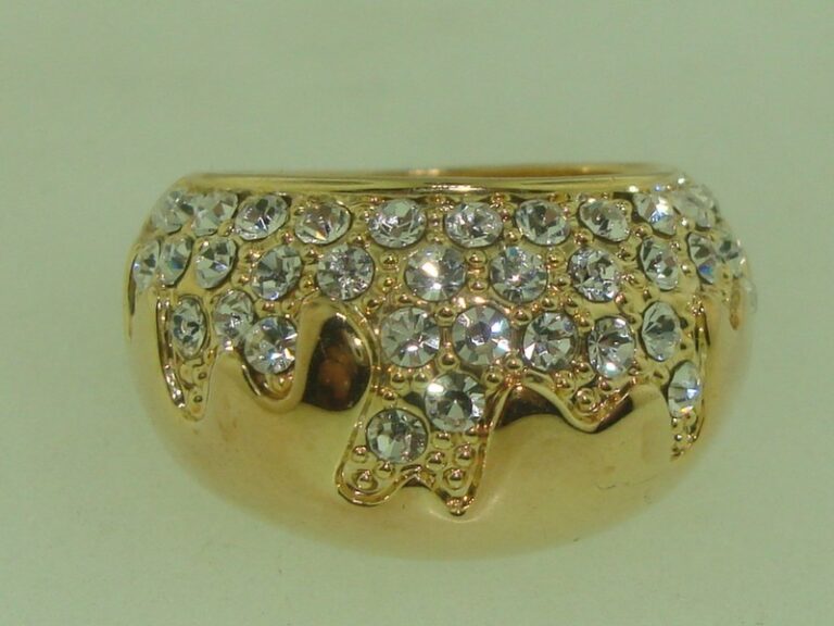 Swarovski Crystal Dome Ring in gold tone