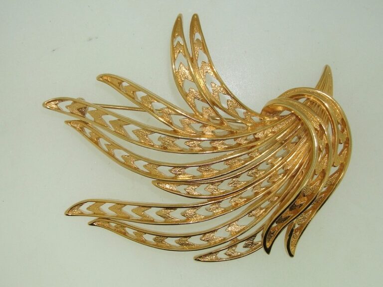 Vintage Monet Filigree Brooch Pin, gold tone, intricate design