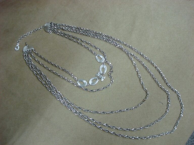 Vintage 1960s graduated silver chain necklace with five layered chains
