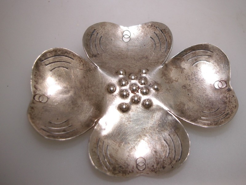 Vintage Handmade Sterling Silver Dogwood Blossom Brooch Pin