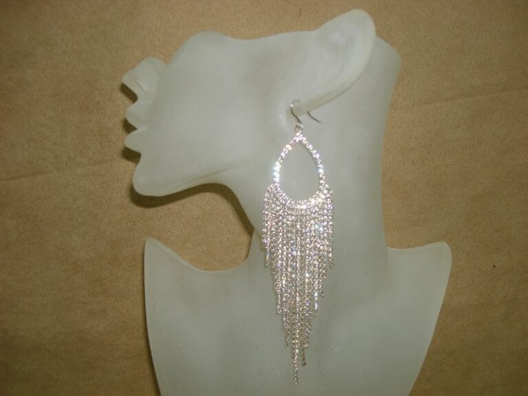 Silver rhinestone chandelier dangle earrings