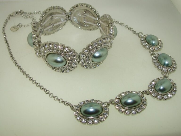 Monet faux pearl and rhinestone necklace and bracelet set in gray