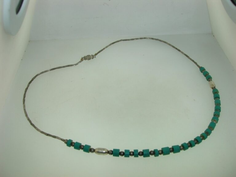 Vintage Southwestern Turquoise and Liquid Silver Bead Necklace