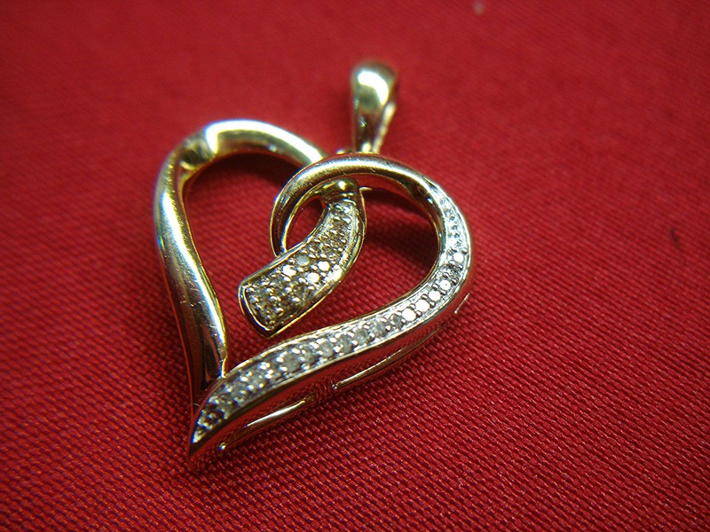 Jane Seymour JWBR Sterling Silver Heart Pendant with Diamond Accents