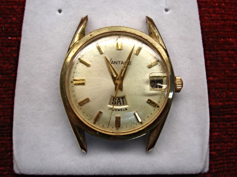 Vintage Vantage men's Day-Date stem wind wristwatch, 17 jewel movement