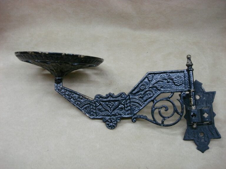 Antique Victorian cast iron swing arm wall lamp holder with floral detail
