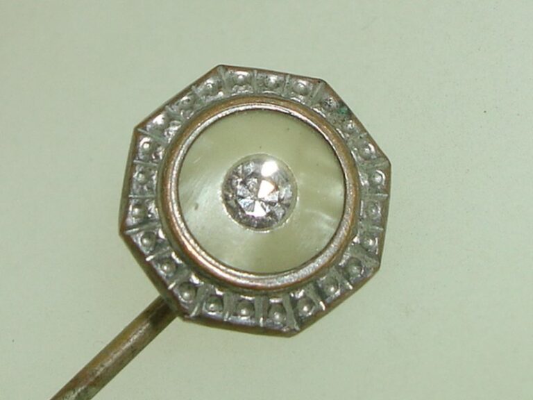 Art Deco stick pin, 1920s, celluloid and sparkling stone