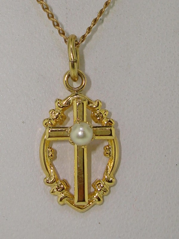 Dainty 14K gold filled cross pendant with freshwater pearl
