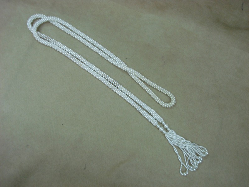 Vintage 1950s-60s faux pearl lariat necklace and belt