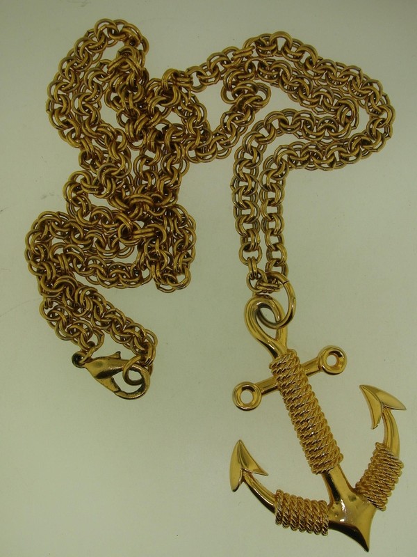 Vintage 1970s gold anchor pendant necklace by M.J. Enterprises