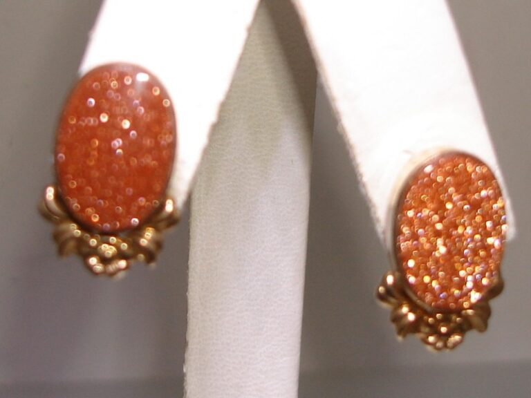 Vintage Van Dell rose gold filled floral earrings with gold stone center