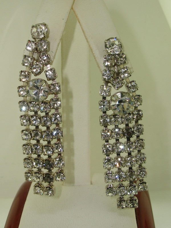 Vintage 1960s rhinestone chandelier earrings, silver tone, dangling