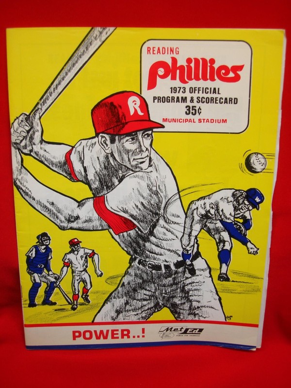 Vintage 1973 Reading Phillies scorebook in excellent condition with player roster