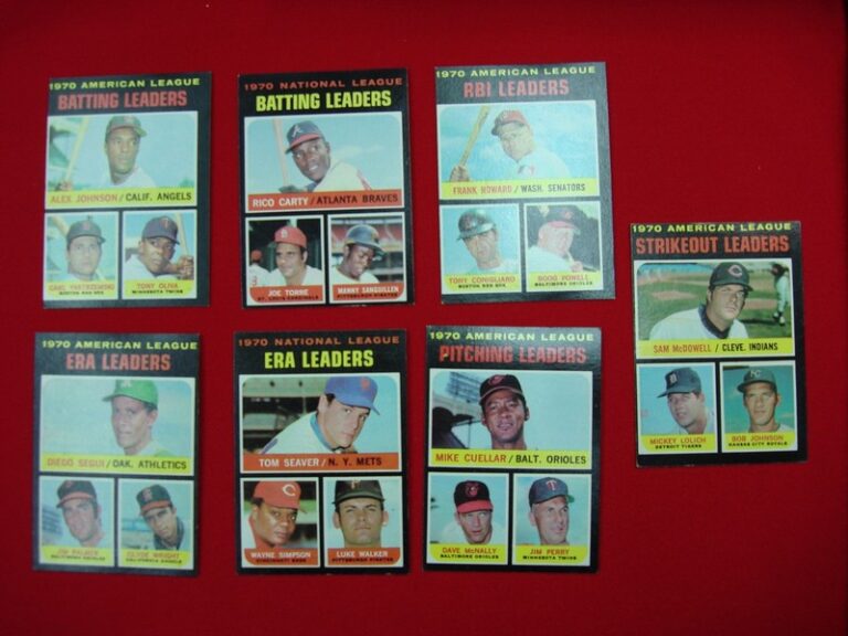 Vintage 1971 Topps Baseball Cards of Jim Palmer, Tom Seaver, and Carl Yastrzemski