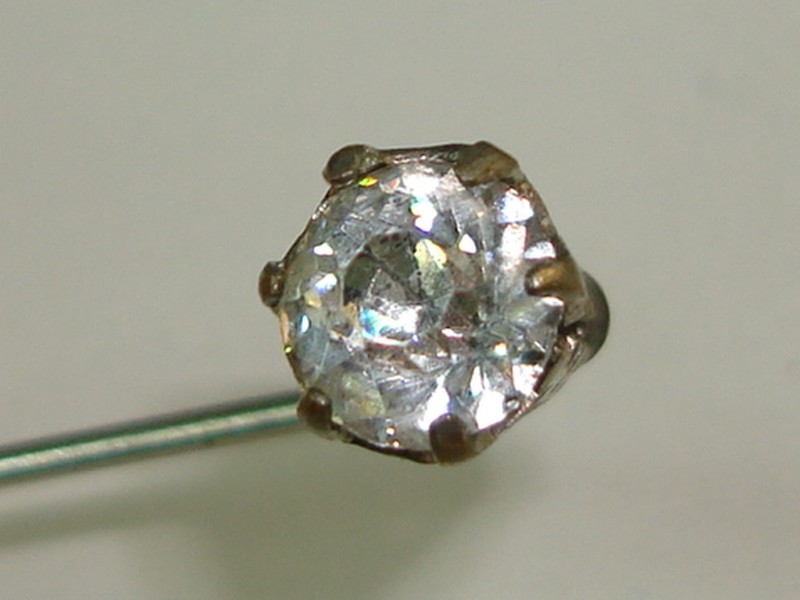 Antique Victorian Silver Stick Pin with Brilliant Foiled Crown Setting