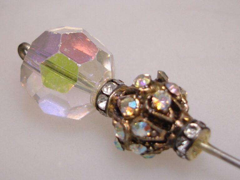 Art Deco stick pin with Aurora Borealis crystal and rhinestones, 1930s-1940s