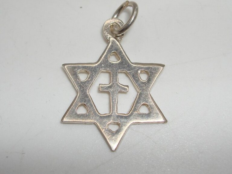 Vintage Sterling Silver Messianic Star of David Cross Charm Pendant (925)