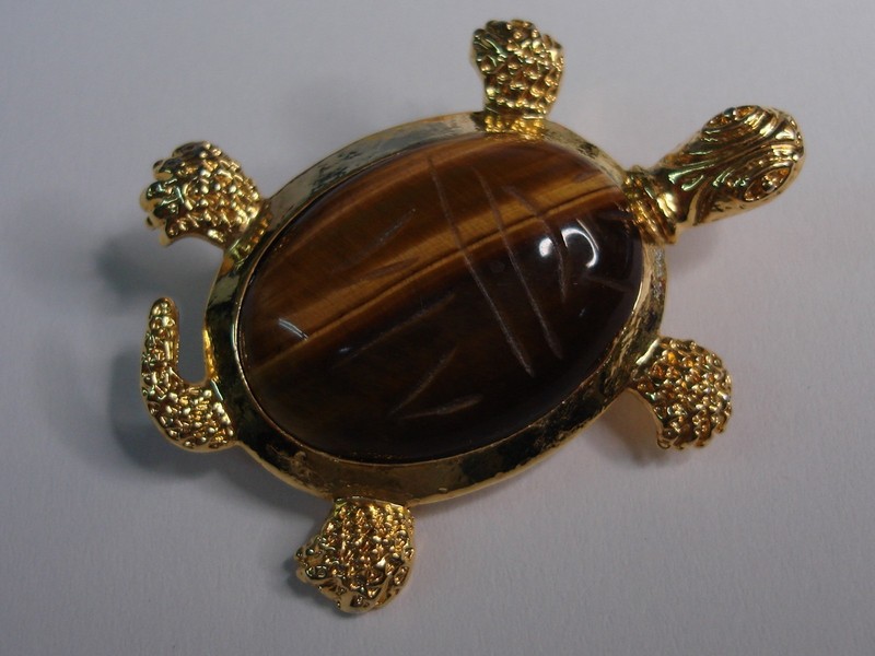 Vintage gold tone tiger's eye scarab turtle pendant