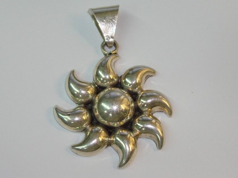 Vintage Mexican sterling silver sun pendant, TD-25, 925 silver