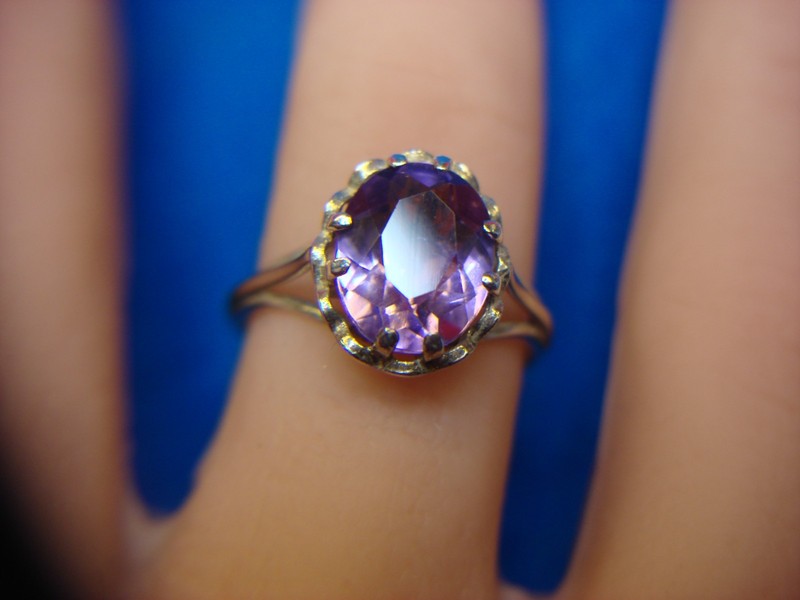 Oval amethyst silver ring, size 5 3/4